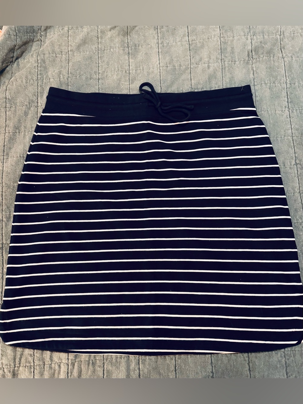 Talbots Pima Cotton/Spandex Mini Skirt in Black with White Stripes—EUC